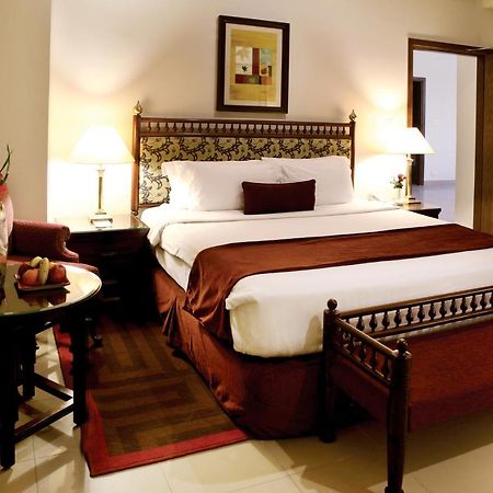 Avari Xpress, Islamabad Равалпинди Екстериор снимка
