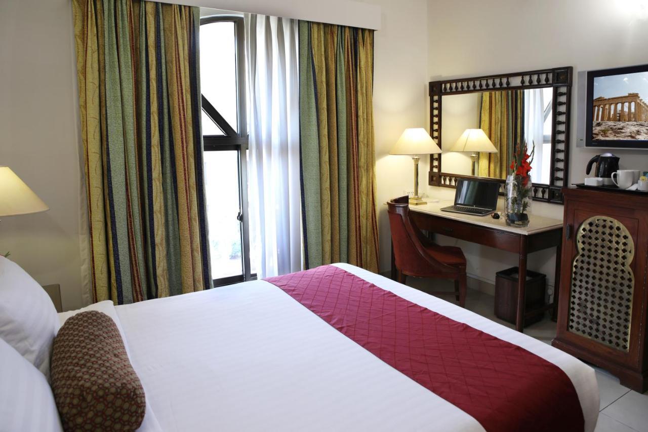 Avari Xpress, Islamabad Равалпинди Екстериор снимка
