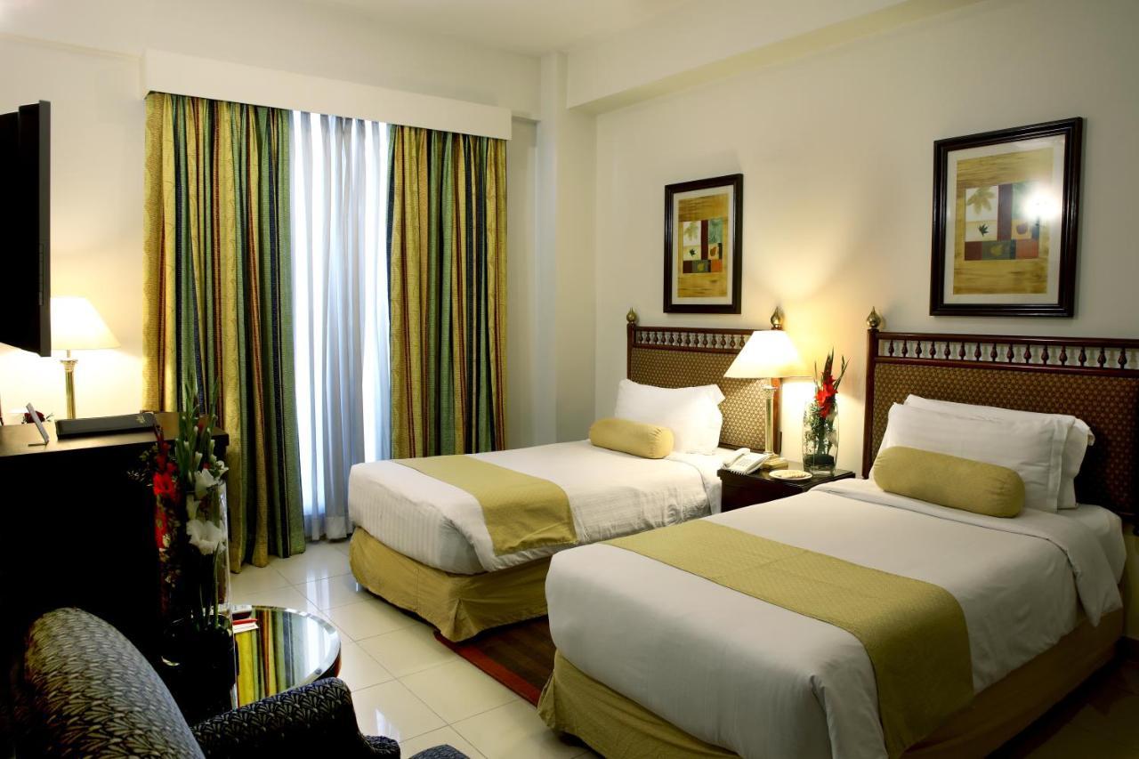 Avari Xpress, Islamabad Равалпинди Екстериор снимка