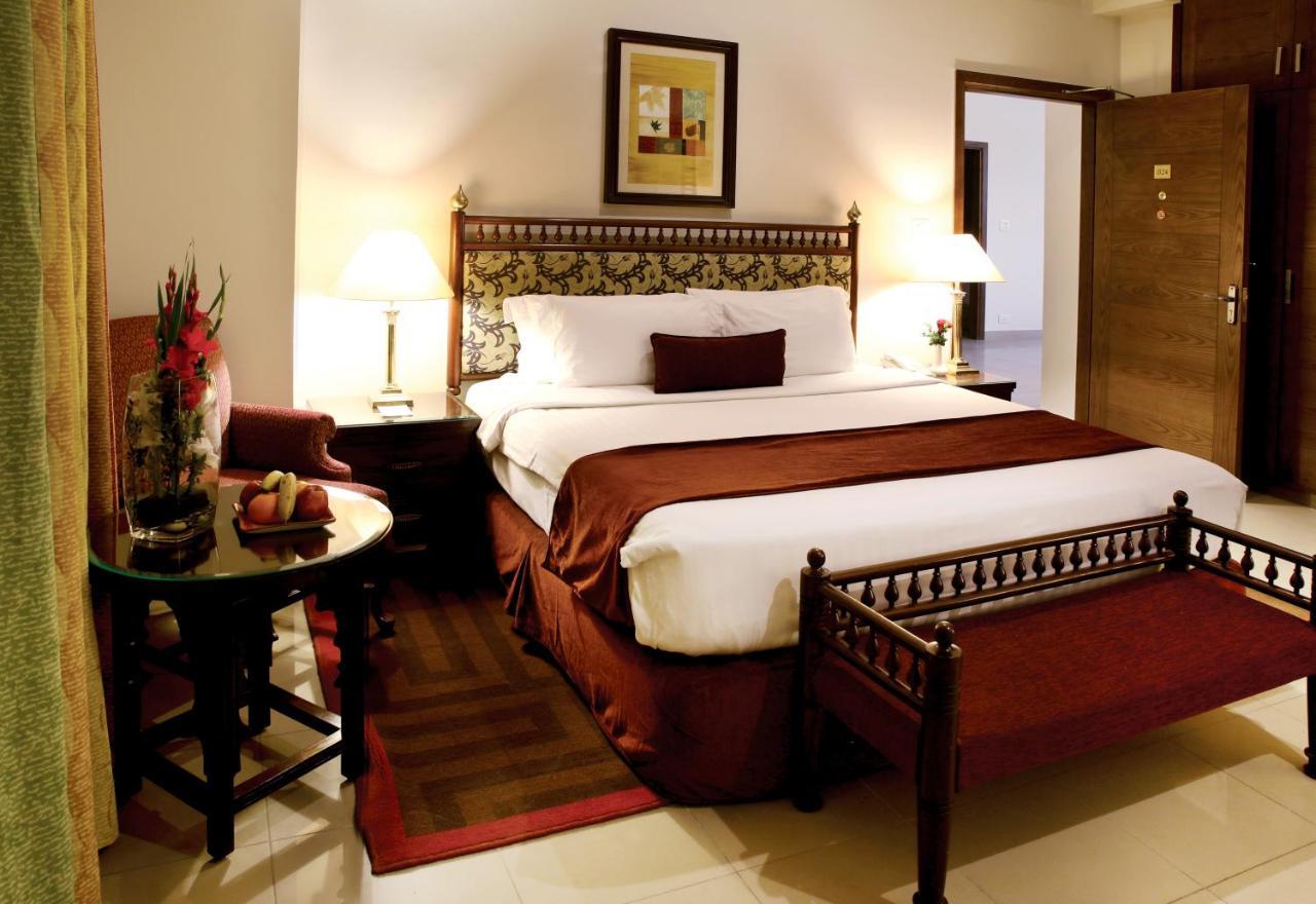 Avari Xpress, Islamabad Равалпинди Екстериор снимка