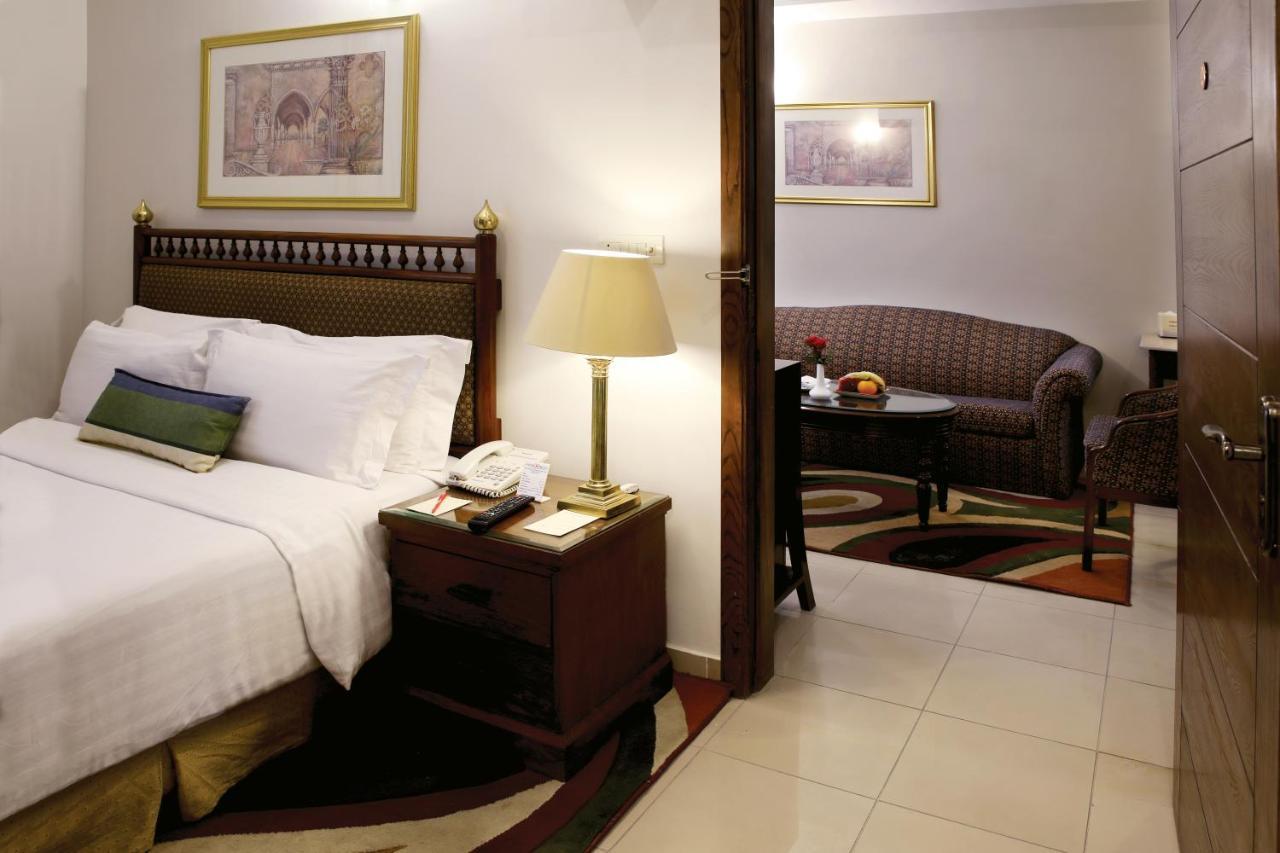 Avari Xpress, Islamabad Равалпинди Екстериор снимка